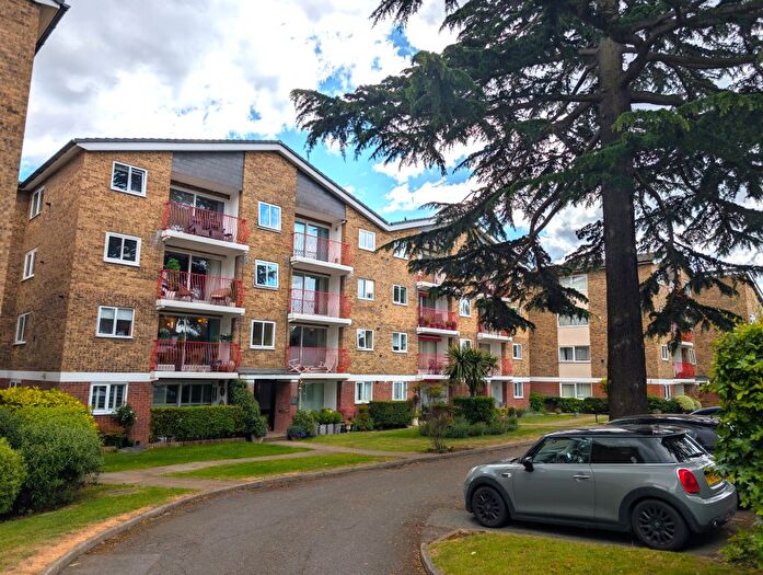 1 Bedroom Flat To Rent In Cumberland Road, Bromley, BR2