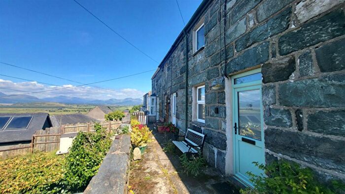1 Bedroom Terraced House For Sale In Porkington Terrace, Harlech, LL46