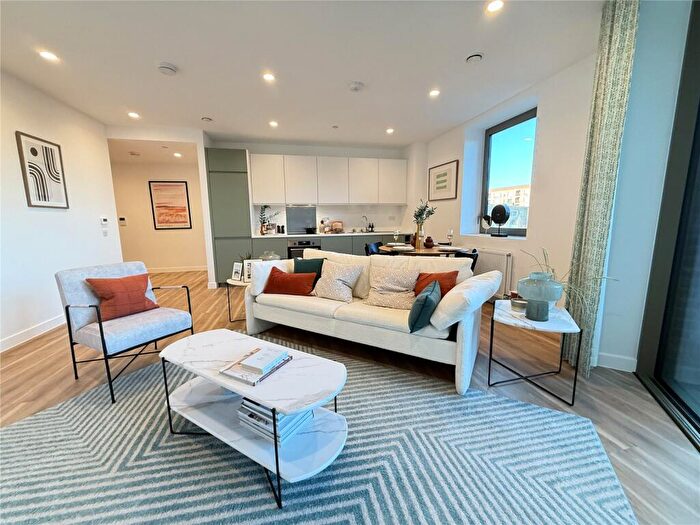 2 Bedroom Apartment For Sale In Apartment, Station Road, London, N17