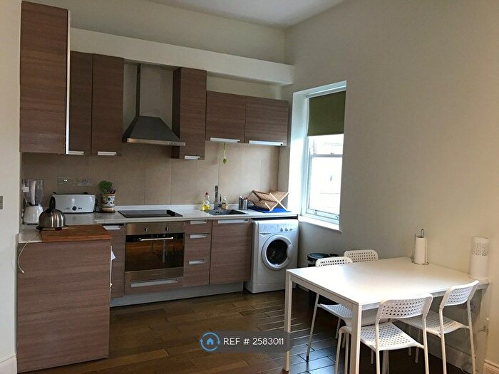 1 Bedroom Flat To Rent In Malpas Road, London, SE4