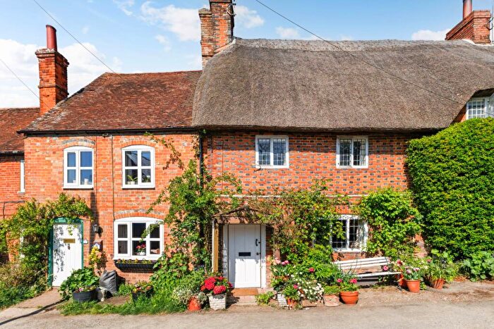 3 Bedroom Terraced House For Sale In Back Lane, Great Bedwyn, Marlborough, SN8