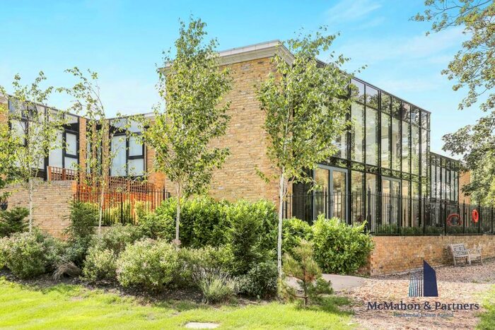 4 Bedroom Semi-Detached House To Rent In Rushgrove Mews, Rushgrove Street, SE18