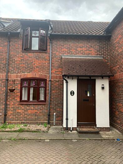 2 Bedroom Semi-Detached House To Rent In High Meads Road, London, E16