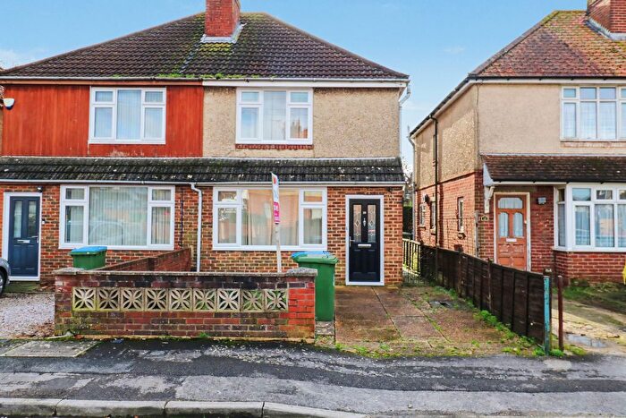 3 Bedroom Semi Detached House To Rent In Ashby Road, Southampton, SO19