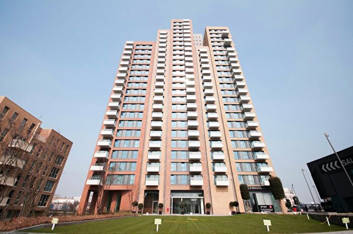 1 Bedroom Flat To Rent In Jefferson Plaza, London, E3