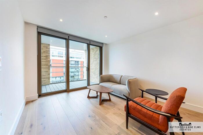 1 Bedroom Apartment For Sale In Radley House, Prince Of Wales Drive, SW11
