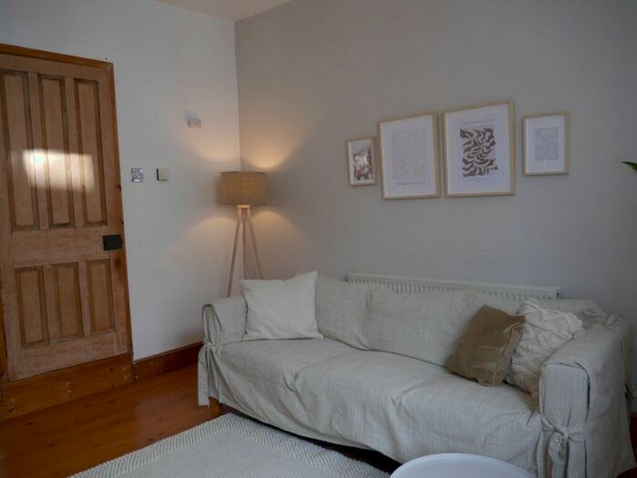 1 Bedroom Terraced House To Rent In Student House - £ Per Calendar Month With Bills. Available From St Of July - Longfield Road, Sheffield, S10