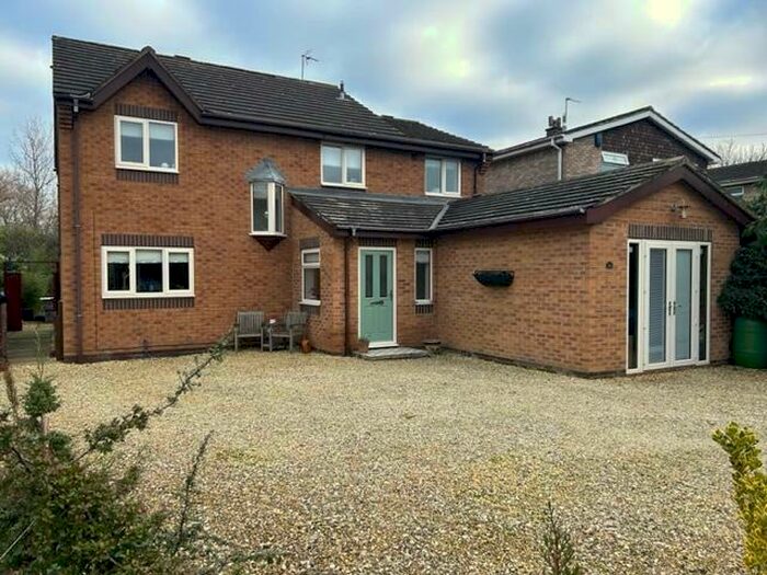 4 Bedroom Detached House To Rent In Orchard Croft, Cottingham, HU16