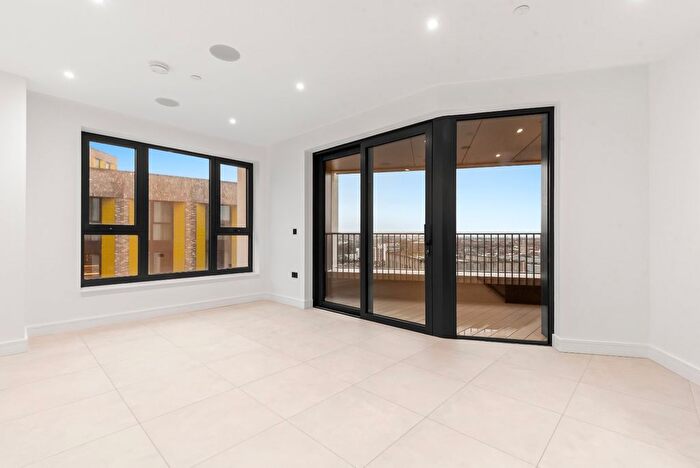 2 Bedroom Property To Rent In One Linear Place, Nine Elms, SW11