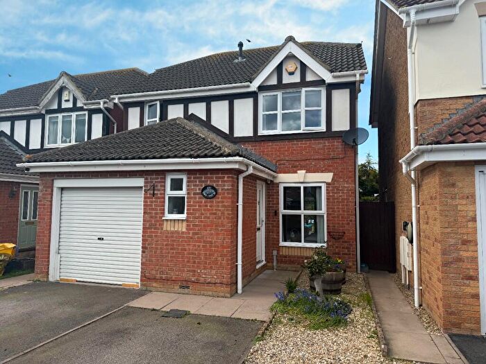 3 Bedroom Detached House For Sale In Gorse Cover Road, BS35