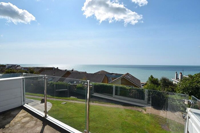 2 Bedroom Flat For Sale In Castle Bay, Sandgate, CT20