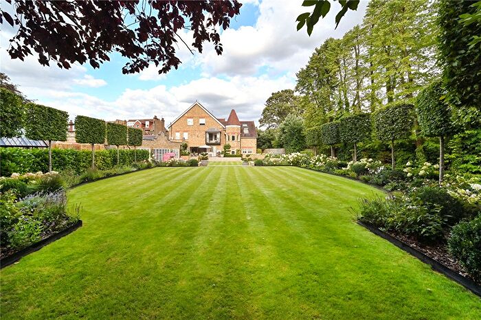 10 Bedroom Detached House For Sale In Westbury Road, London, W5