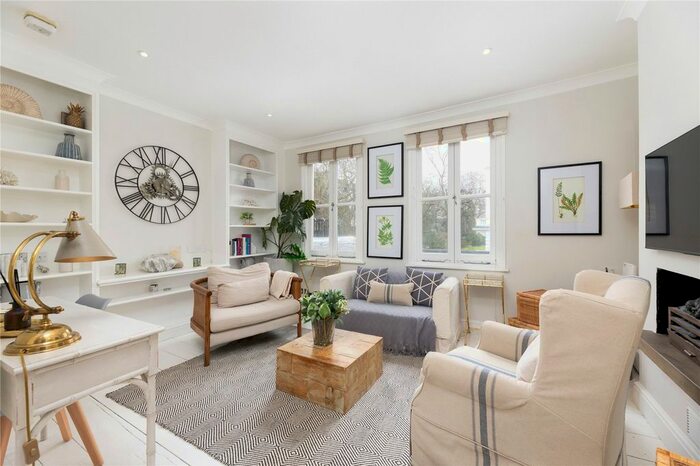 2 Bedroom Maisonette To Rent In Old Brompton Road, London, SW7