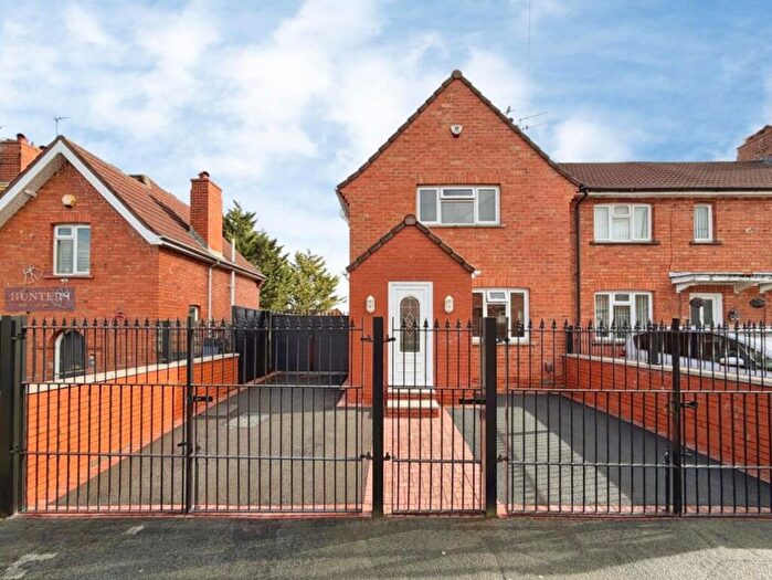 3 Bedroom End Of Terrace House For Sale In Newquay Road, Bristol, BS4