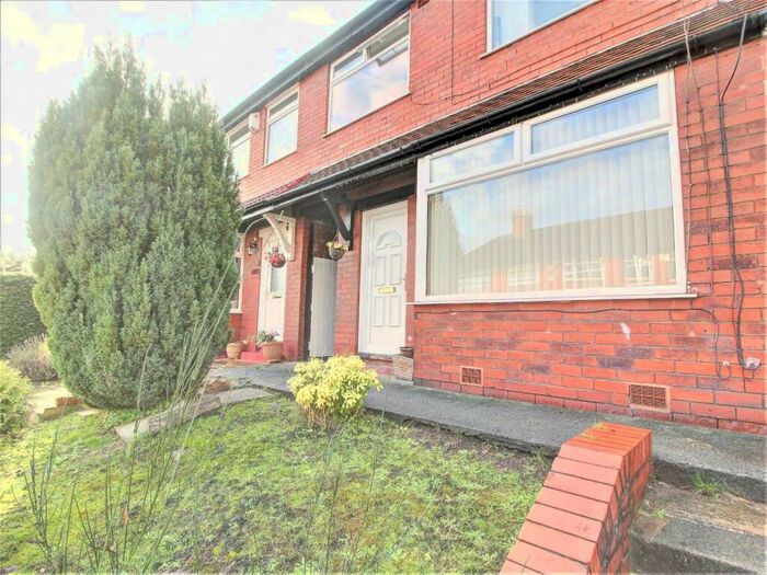 3 Bedroom Terraced House To Rent In Eastfield Avenue, Middleton, Manchester, M24