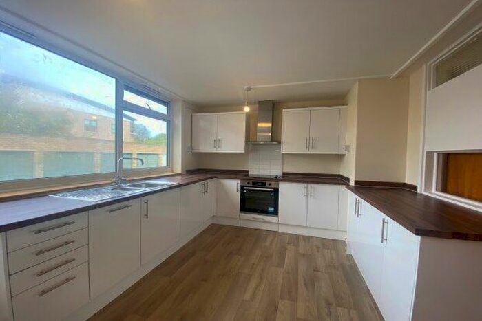 2 Bedroom Flat To Rent In Cambanks, Cambridge, CB4