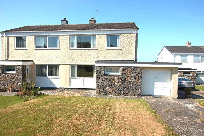 3 Bedroom Semi-Detached House For Sale In Alaw View, Rhosybol, Amlwch, LL68