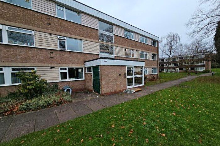 2 Bedroom Flat To Rent In Harborne Road, Birmingham, B15