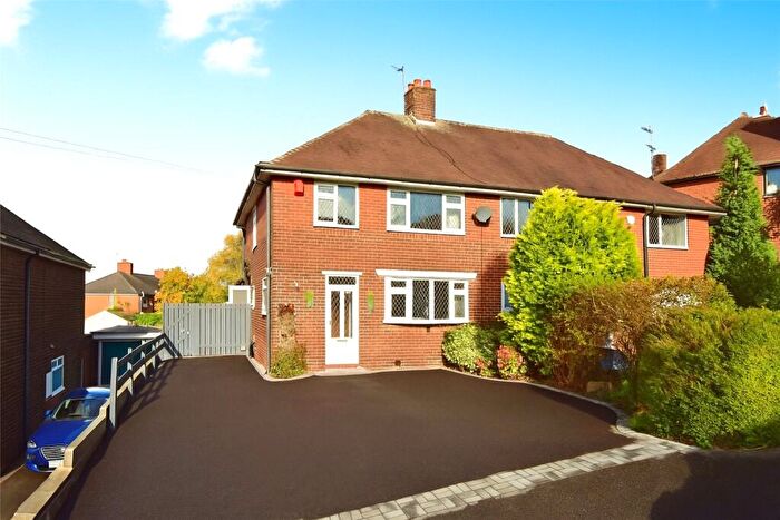 3 Bedroom Semi Detached House For Sale In Greenbank Road, Newcastle, Staffordshire, ST5