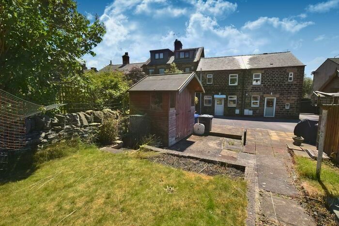 2 Bedroom Cottage To Rent In Manchester Road, Millhouse Green, S36