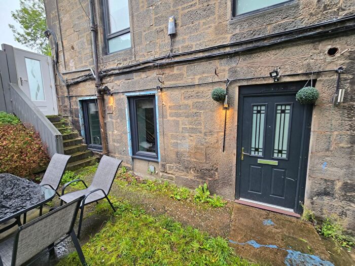 3 Bedroom Flat For Sale In East Montgomery Place, Hillside, Edinburgh, EH7