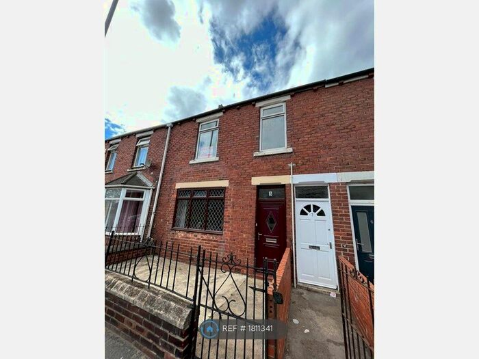 3 Bedroom Flat To Rent In South Burn Terrace, New Herrington, Houghton Le Spring, DH4