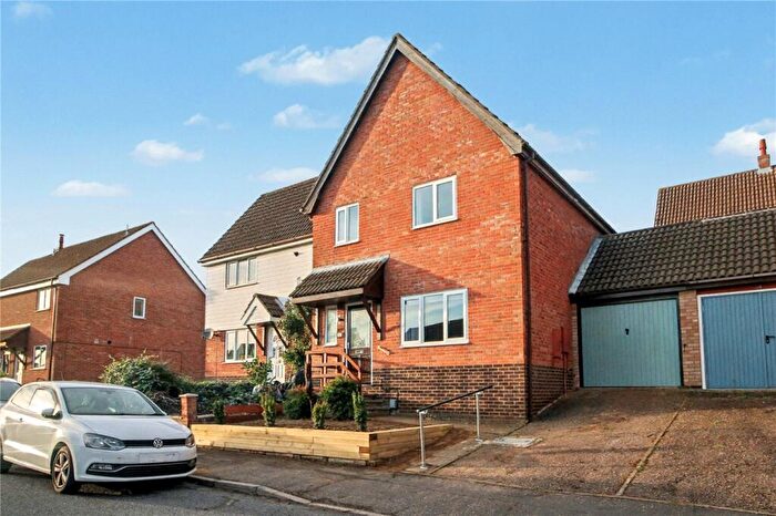 3 Bedroom Semi Detached House To Rent In Lindford Drive, Norwich, Norfolk, NR4