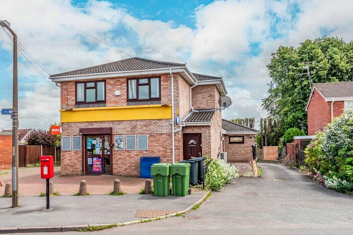 1 Bedroom Flat To Rent In Deansway, Bromsgrove, Worcestershire, B61