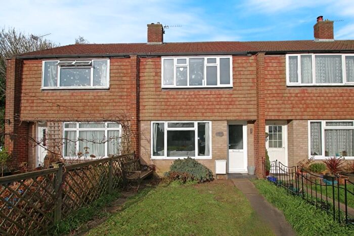 3 Bedroom Terraced House For Sale In Highclere Gardens, Knaphill, Woking, GU21
