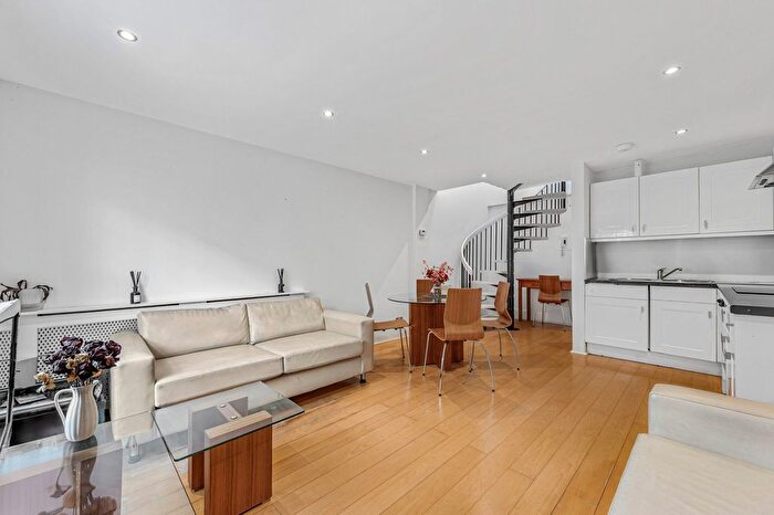 1 Bedroom Flat For Sale In Tressard Court, - Harrowby Street, W1H