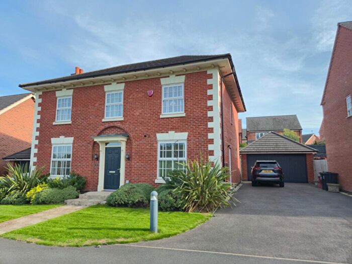 4 Bedroom Detached House For Sale In Catlow Street, Hugglescote, LE67