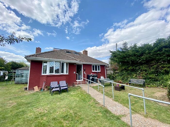 4 Bedroom Property For Sale In Eastbourne Road, Willingdon, Eastbourne, BN20