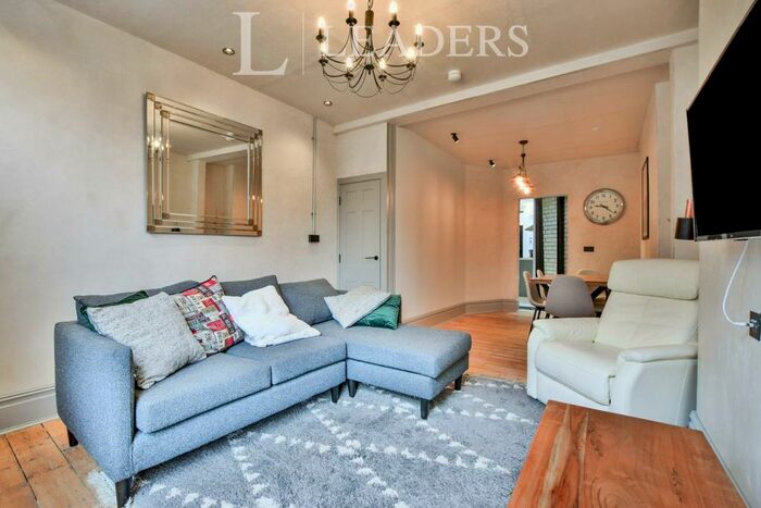 3 Bedroom Terraced House To Rent In Liverpool Road, Manchester, M3