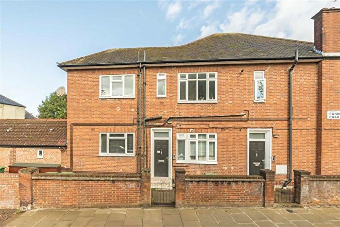 2 Bedroom Flat For Sale In Fordwych Road, Cricklewood, NW2
