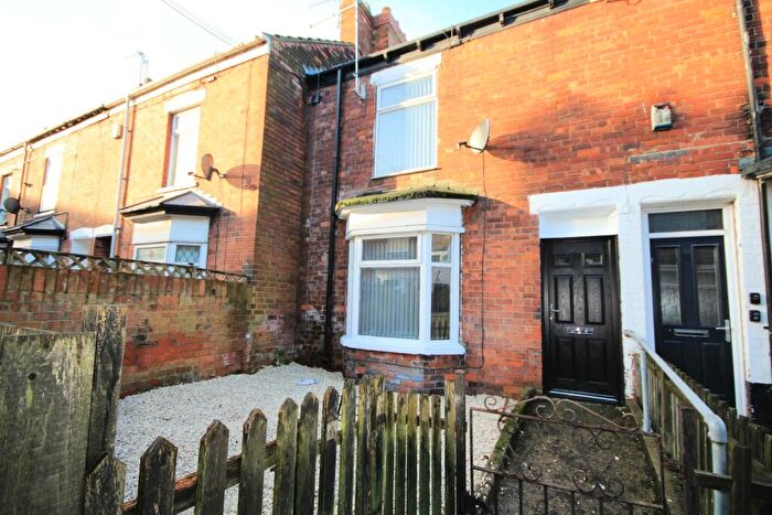 2 Bedroom End Of Terrace House To Rent In York Terrace, Rustenburg St, Hull, HU9