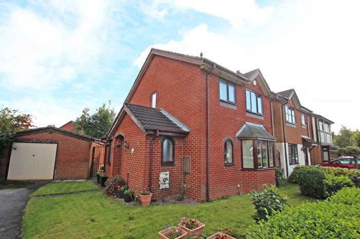3 Bedroom Detached House To Rent In Town Gate Drive, Flixton, Manchester, M41