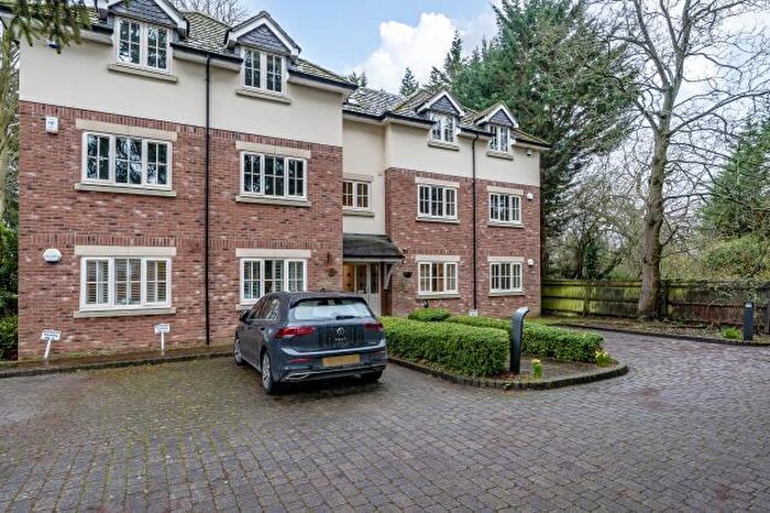 2 Bedroom Apartment For Sale In Krebs Gardens, Oxford, OX4