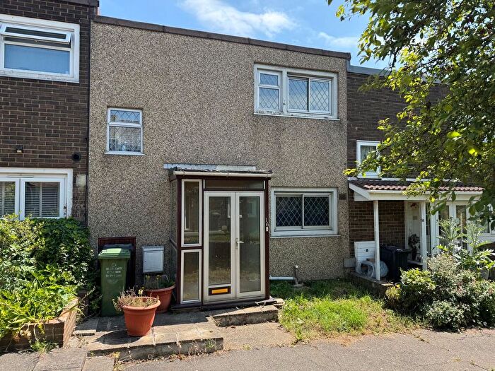 2 Bedroom Terraced House For Sale In Polsteads, Basildon, Essex, SS16