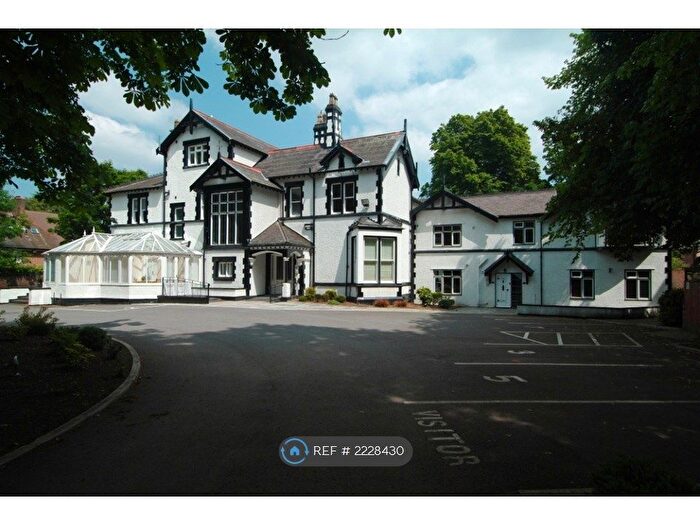 2 Bedroom Flat To Rent In Erlscote, Liverpool, L18