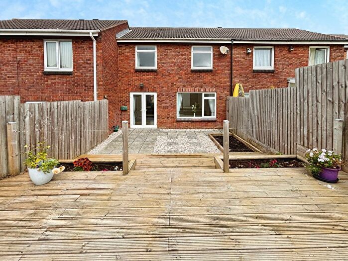 3 Bedroom Terraced House For Sale In Lower Park Drive, Plymouth, Devon, PL9