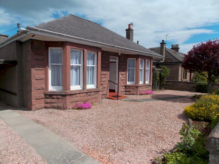 2 Bedroom Detached Bungalow To Rent In Holyrood Street, Carnoustie, DD7