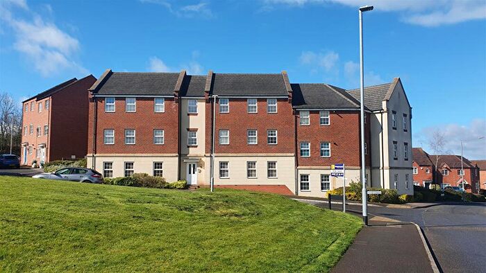 2 Bedroom Apartment For Sale In Wharf Gardens, Bingham, NG13