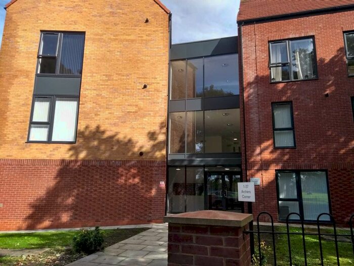 2 Bedroom Flat To Rent In Archers Corner, Bromborough, CH62