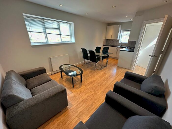 2 Bedroom Flat To Rent In Anson Road, Willesden Green, NW2