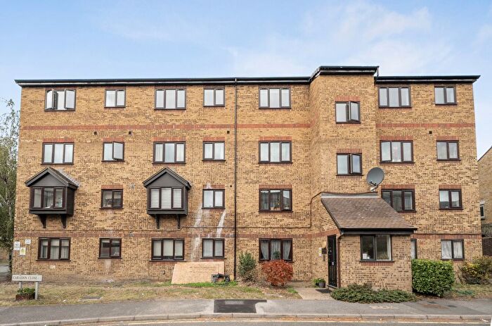 1 Bedroom Flat For Sale In Caradon Close, London, E11