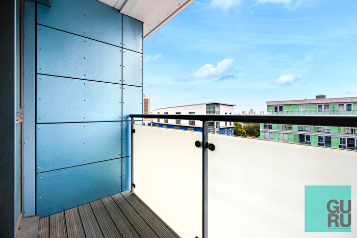 1 Bedroom Apartment For Sale In Apollo Court, London, E15