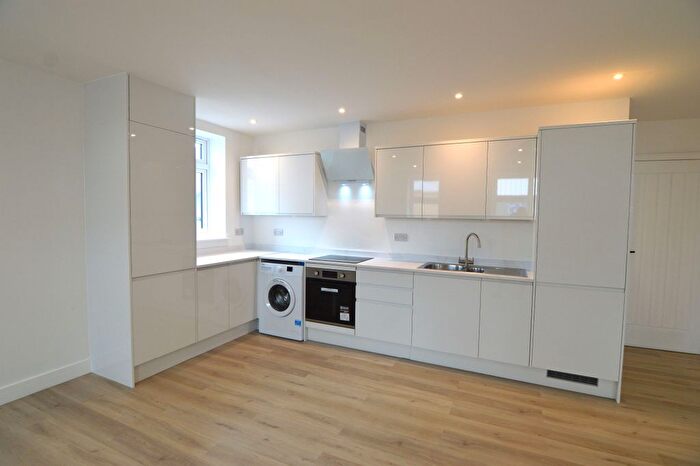 2 Bedroom Flat To Rent In Flat, St. Peters Court, Station Street, Mansfield, NG18