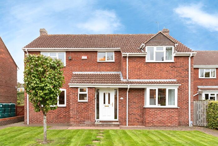 4 Bedroom Detached House For Sale In Bishop Burton Road, Cherry Burton, Beverley, HU17