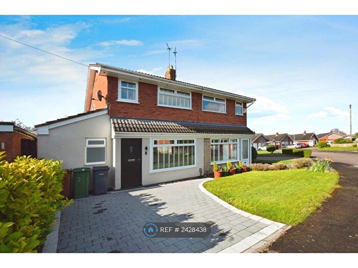 3 Bedroom Semi-Detached House To Rent In Inley Road, Wirral, CH63