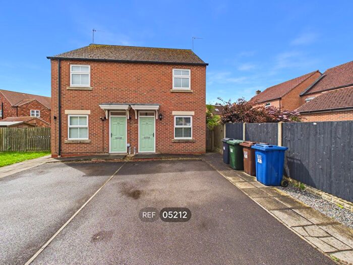 2 Bedroom Property To Rent In , The Laurels, Selby, YO8